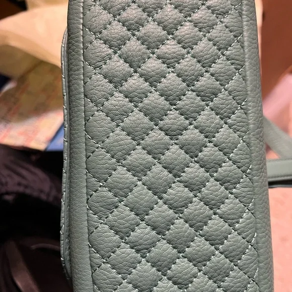 RARE Vera Bradley Leather Crossbody Bag - Picture 8 of 10